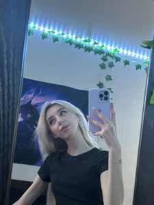 Polly__Hill: Public ( фото)