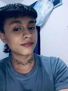 Public de YuanDelux  5 Imagens