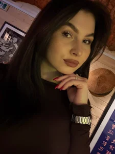 FeliciaKogen evening meal Poză 2