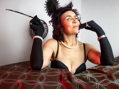 agatha_ross26 Elegant Foto 4