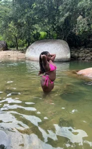 YourLiaa_ 👙 🌞 Gambar 2