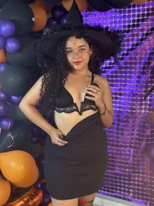 Isis_Bladee Wicked Witch🧙🏽‍♀️ Pic 5