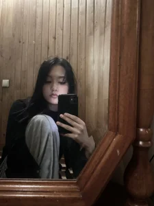 ayanovae Wait u Bilde