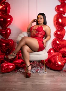 YazminJenner san valentine🥀💘  9টি ছবি