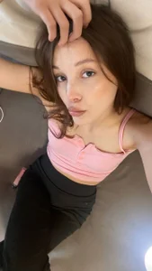 JohnieGilcreast Public 사진 4