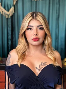 LisaMonroe_ Queen of the night Bilde