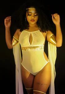 jones_maddy_ I am completely what you need Pic