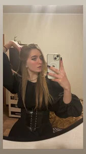 DelfinaPuzio Public Pic