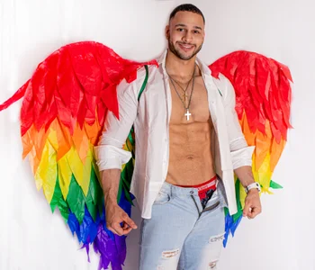 AlexLenox_ PRIDE 🌈 Hình 3