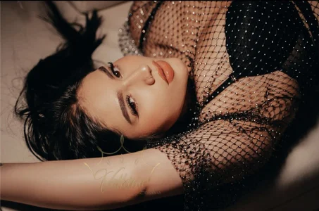 HilaryBlazeのSexy girl 🔥の枚の写真