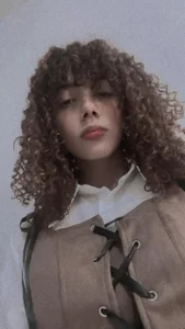 LioraVelvetC Public Εικόνα