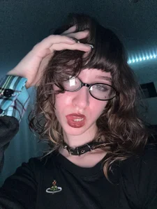 I look like a teacher? de DellaLeck  Imagens