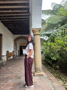 AlexiaClark7Public图片 3