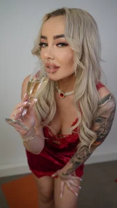 FrancescaMcGray Happy Holidays صورة واحدة|FrancescaMcGray Happy Holidays صورتان|FrancescaMcGray Happy Holidays  3 صور|FrancescaMcGray Happy Holidays  3 صورة