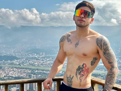 Public de RONNY_COLTON  9 Imagens