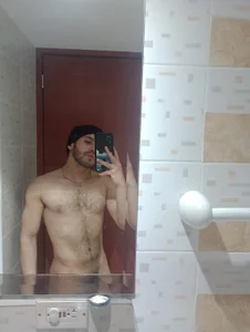 Mercury_muscle My physique Pic