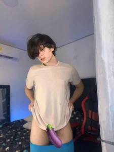 andyboy-: enjoy my vegetable ( фото)