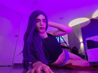 LIHIAN_TAY 🫶🏻  2টি ছবি