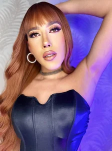 naomi_lux_ mua Foto
