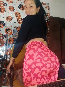 valenprice_xxx TIGHT ASS Pic 2