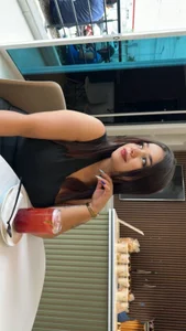 -Camila Elegant at day 🤵‍♀️ Foto