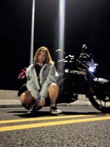 aliciia_23 🏍️🖤 صورة واحدة|aliciia_23 🏍️🖤 صورتان|aliciia_23 🏍️🖤  2 صور|aliciia_23 🏍️🖤  2 صورة