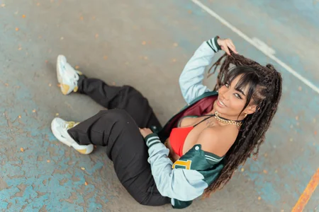 SarahLynn7 STREET WEAR Foto 2