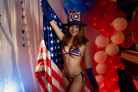 Shanntal_Sparkle & Seduce This 4th of July ✨😏图片