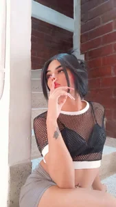 Girl_bad1 Public Pic 6