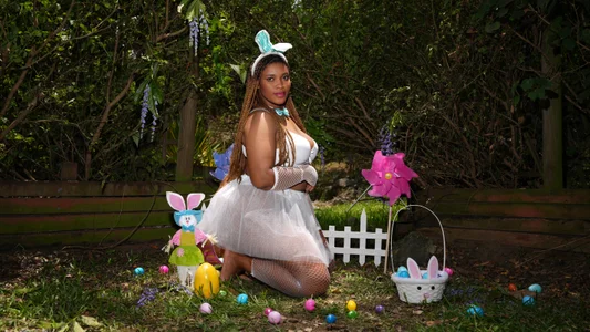 ZOLEY_WATSON Easter sin 🐰💞 รูป  2