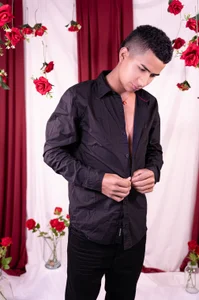 Noah_Greenhartt ❤️‍🔥 Be my Valentine. Behave. Pic 4