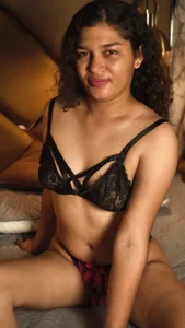 Ravenn_Collynz Your naughty girl 🥵 Bilde