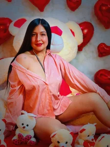 Mia_Sweet_20 Love and friendship 💦 Pic 2