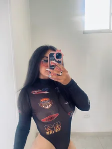 ZoeBlue6のPublicの 4枚の写真