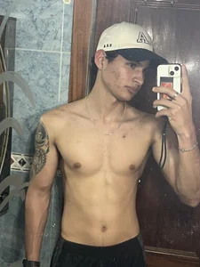 Public de Andrew_Trivel  4 Imagens