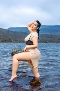 celine_sweetのDo I look like a Viking or a mermaid?の 3枚の写真