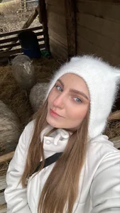 MelissaMelrey ❄️❄️❄️ Pic