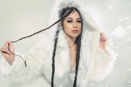 EsmeraldaGracee white ⚪ Pic 8