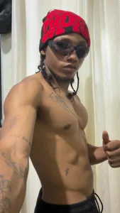 dereck_savage chill Pic