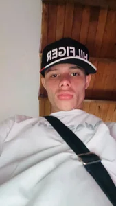 Public od guy_latin_unlimited  6 snímek