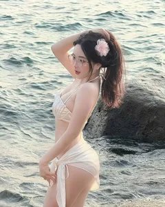 Emely-lysea 🫰🏻 Pic 4