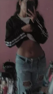 Regina_Shine Solo Regi Pic 2