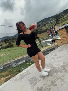 samanta_torress Public Pic 3