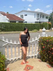 zoevg a little sun🌞 รูป  2