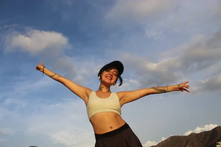 ariana-white- Do you dare to fuck me on the beach? Pic 4