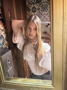 AgataAites's XXX Nude Photo 2