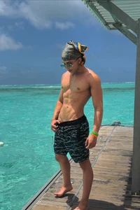 🌊☀️ de jeicob_stone  4 photos
