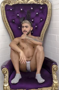 ItsMeEros Sexy bunny Pic 4