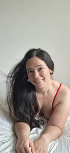 loreen_grey Your wishes are my orders 💜 사진 5