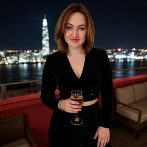 Alexis_your Public slika 3